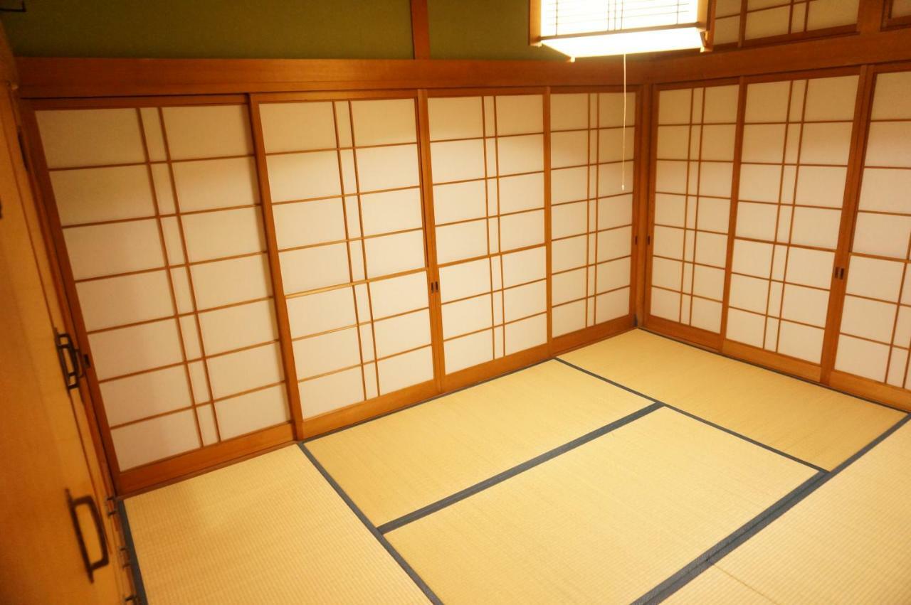 Guesthouse Arigato Хиросима Экстерьер фото