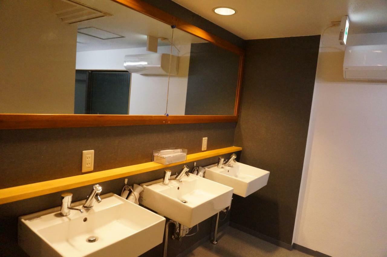 Guesthouse Arigato Хиросима Экстерьер фото